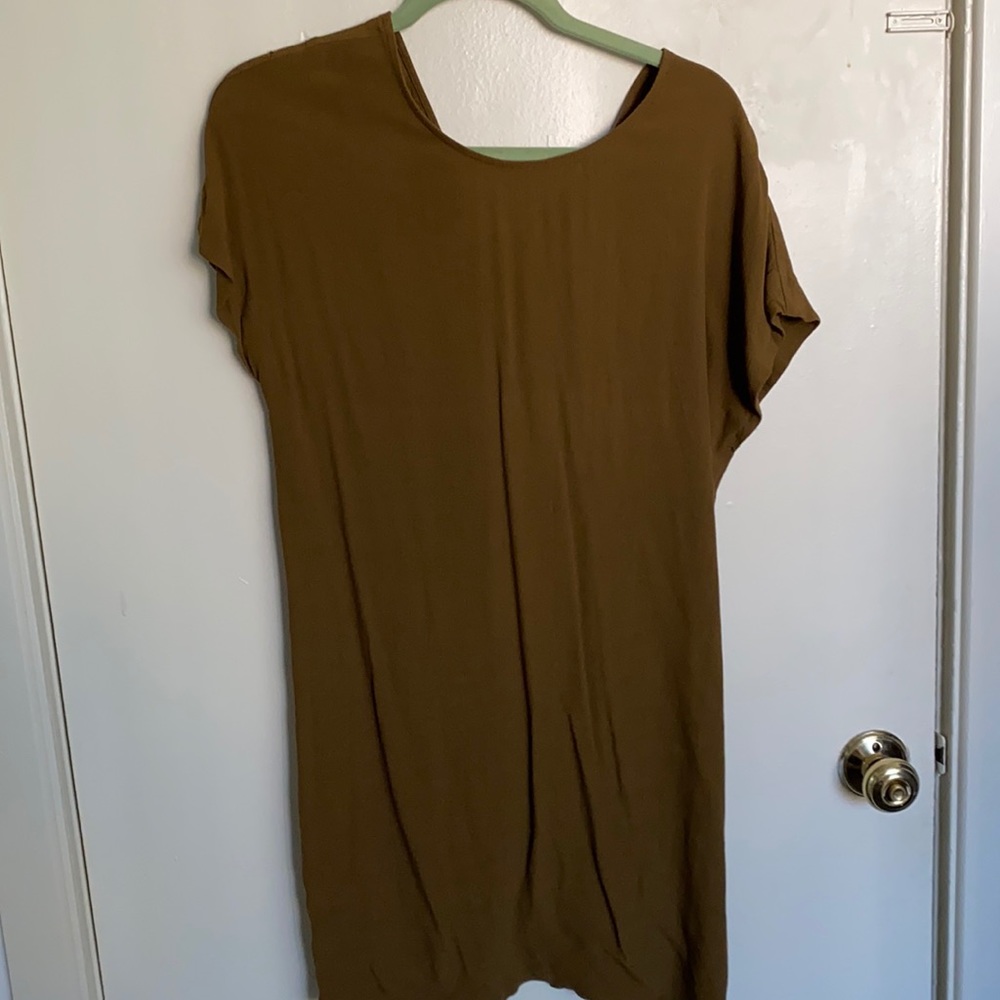 Cute business causal dress!